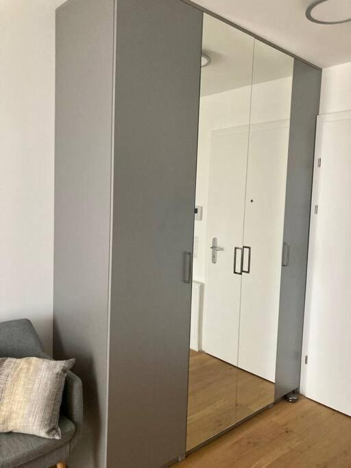 Top Apartment* Panoramic View* Sensible Balcony* * Wien